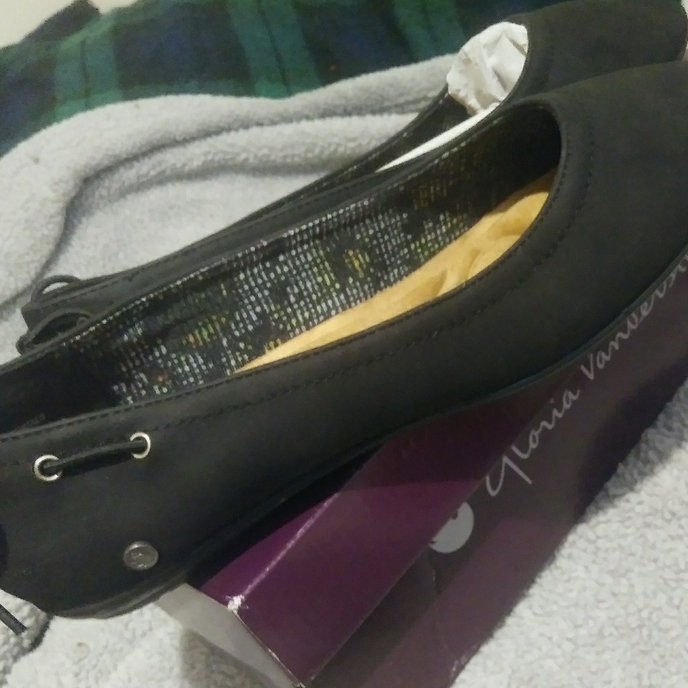 Black flats